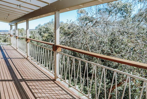 Banksia Beach House - Accommodation ACT 0