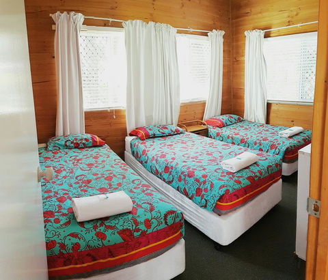 Bargara Gardens Boutique Villas - Accommodation ACT 3