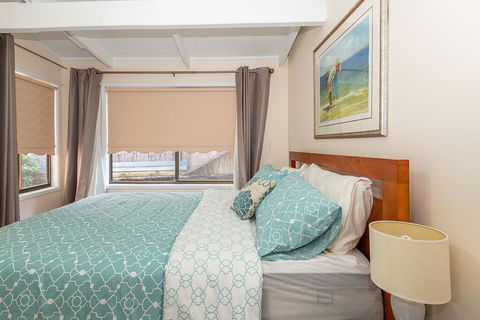 Batehaven Beach House - Accommodation ACT 3