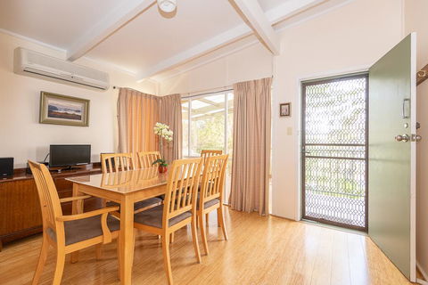 Batehaven Beach House - Accommodation ACT 1
