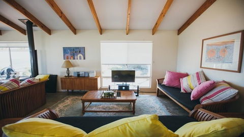 Bay Beach House - Accommodation ACT 2
