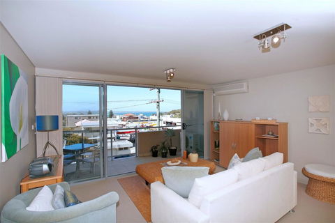 Bayview Apartments, Unit 7/42 Stockton Street - Accommodation ACT 0