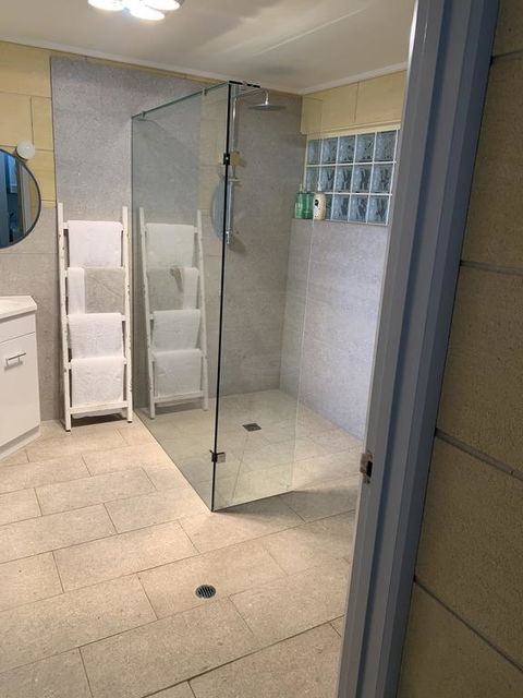 Bayview No 2 - Next To The Beach - Accommodation ACT 1