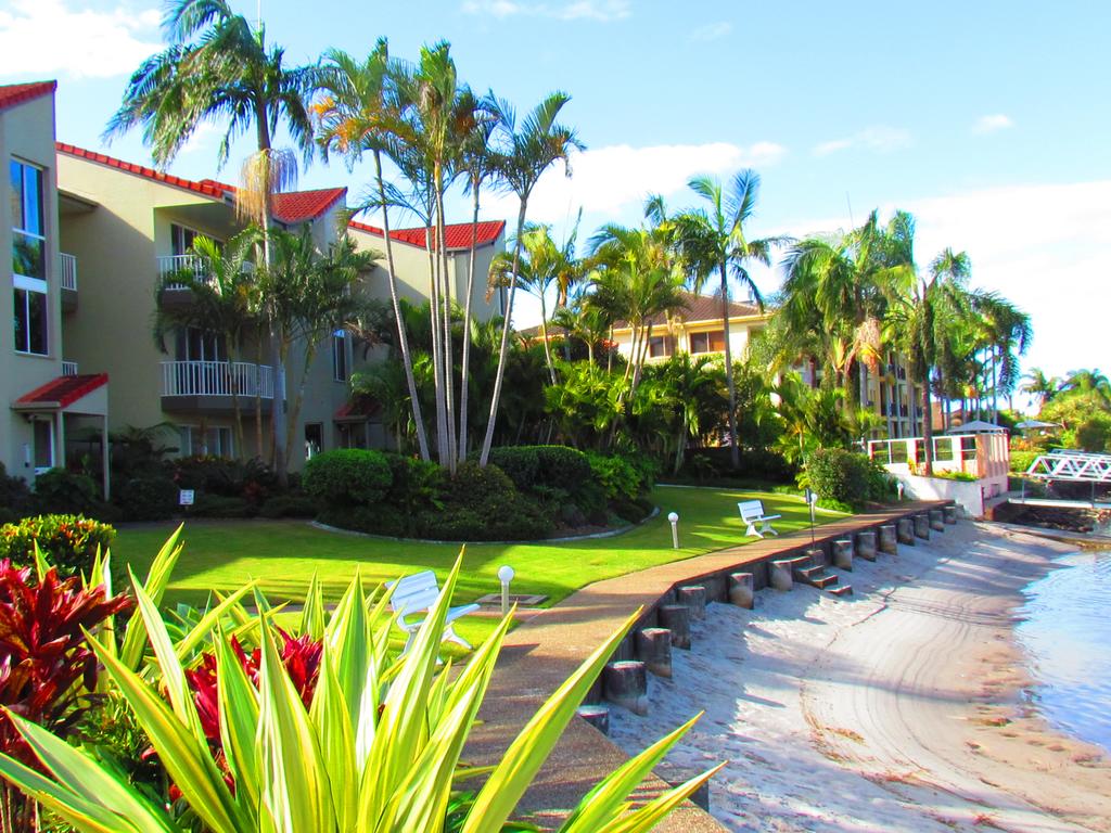  Accommodation ACT