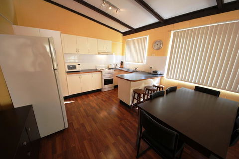 Beach Unit 5 At Hat Head - Accommodation ACT 1