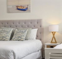 Beachfront by the CC - Family friendly plunge pool steps to the beach - Accommodation ACT