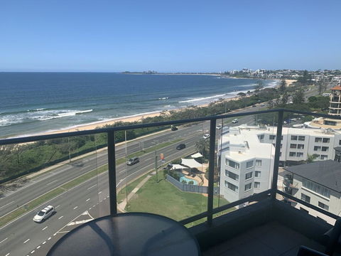 Beachfront Towers - Accommodation ACT 3