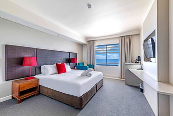 Resort Style Living In An Oceanview King Suite with Accommodation ACT