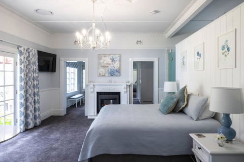 River Hamptons - Accommodation ACT 3