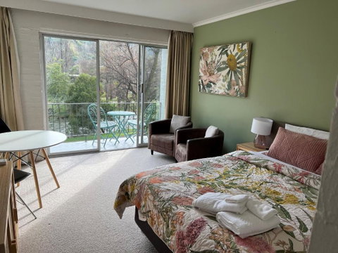 Riverbank Park MOTEL - Accommodation ACT 1