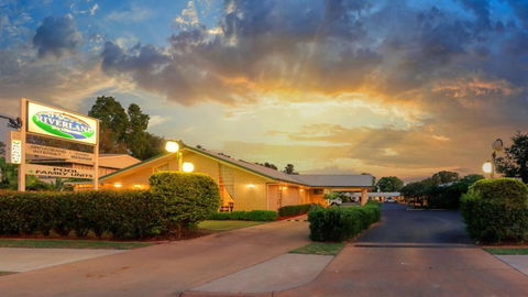 Riverland Motor Inn - Accommodation ACT 0