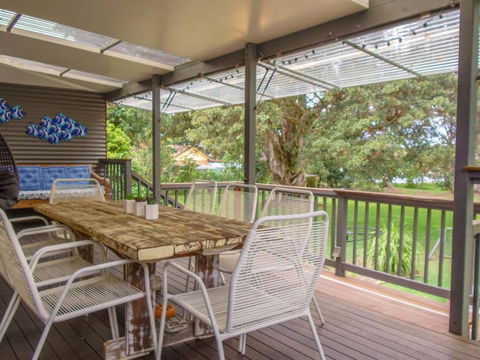 Riverside Retreat - Accommodation ACT 0