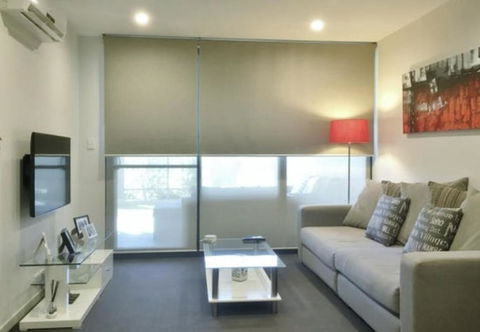 Riverside Retreat - Accommodation ACT 2