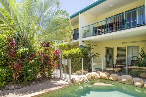 SAILS 9 Beachfront Getaway Horseshoe Bay - Accommodation ACT 2