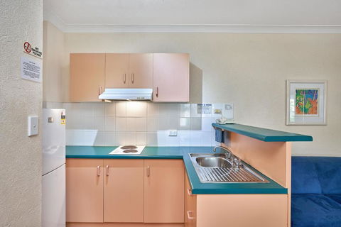 Royal Palm Villas - Accommodation ACT 1