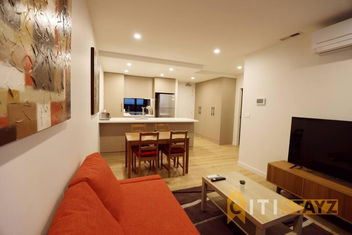 Ruby Red, 1Bd 1Bth Apt - Woden CBD with Accommodation ACT