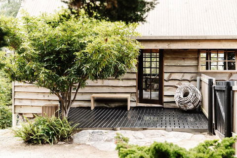 SABI Award Winning Designer Cabin - Accommodation ACT 3