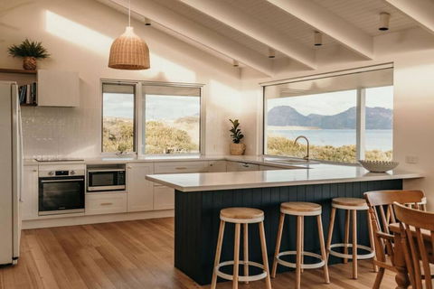 Saltair Freycinet - Accommodation ACT 0