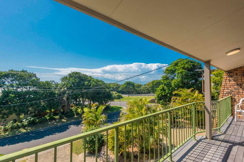Sand Dunes - Accommodation ACT 3