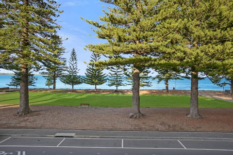 SEABREEZE At Victor Harbor - Accommodation ACT 1