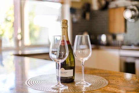 StayAU Family Home Comfort In Caroline Springs - Accommodation ACT 1