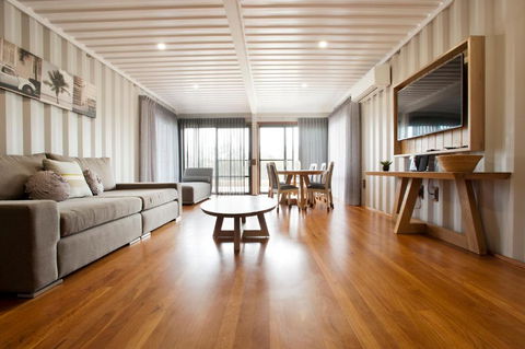 Stirling Estate Chalets - Accommodation ACT 3