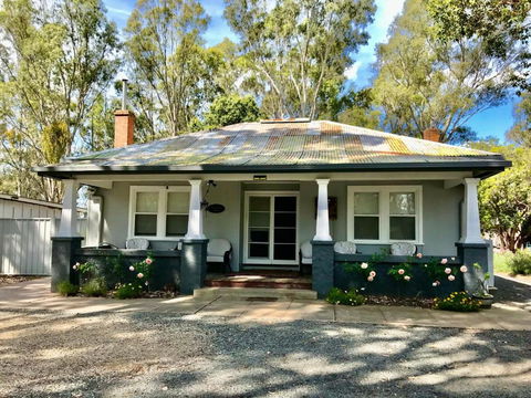 Swanpool - Serendipity House - Accommodation ACT 0