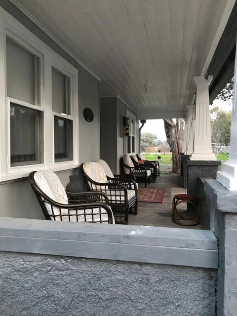 Swanpool - Serendipity House - Accommodation ACT 1