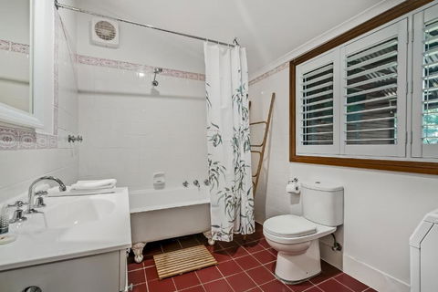 Swainson On Gordon - Accommodation ACT 2