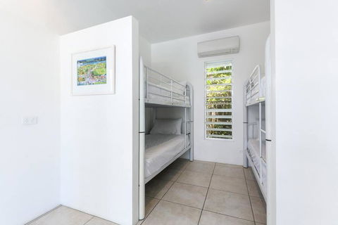 Syreon - 3 Bedroom House Close To The Beach - Accommodation ACT 3