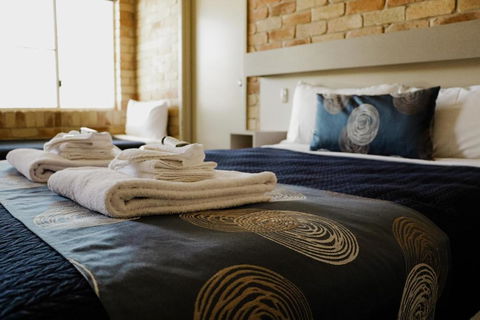 The Australian Hotel St George - Accommodation ACT 0
