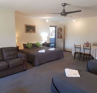 Beachport Motor Inn - Accommodation ACT