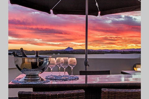 Beachside Penthouse With 360views - Accommodation ACT 3