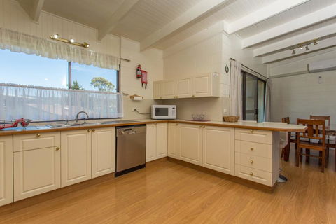 Beachwalk Nine - Accommodation ACT 1