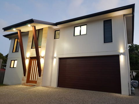 Beautiful Modern Luxury - Accommodation ACT 2
