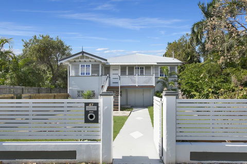 Beautiful Queenslander - Accommodation ACT 1