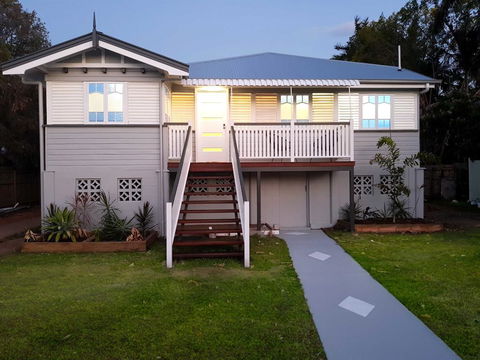 Beautiful Queenslander - Accommodation ACT 0