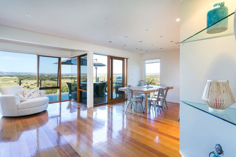 Bella Vista - Accommodation ACT 3