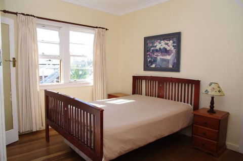 Berry, 16 East Street - Accommodation ACT 3