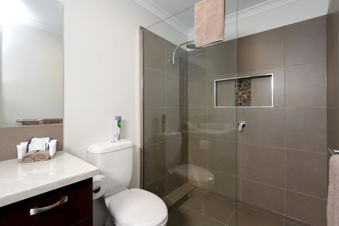 Best Western Aspen And Apartments - Accommodation ACT 3