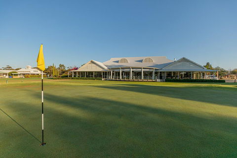Big River Golf & Country Club - Accommodation ACT 1