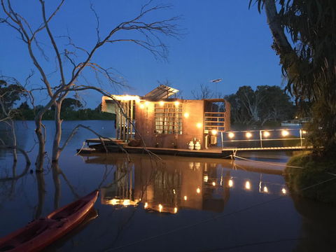 Bill's Boathouse - Accommodation ACT 0