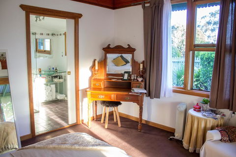Billabong Cottage - Accommodation ACT 2