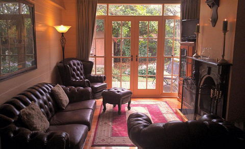 Birch House Koroit - Accommodation ACT 2
