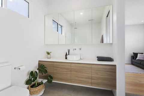 Birdrock Beach Bed And Breakfast - Accommodation ACT 3