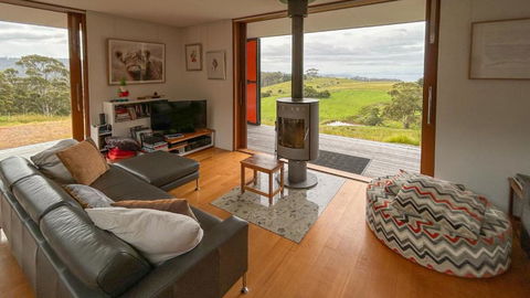 The Orange House - Accommodation ACT 1