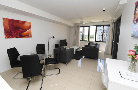 WATERFRONT DARWIN TROPICAL DELIGHT - Accommodation ACT 2