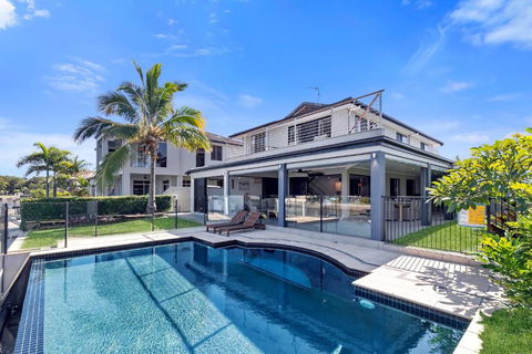 YALLA24-Luxury Resort Style Home - Accommodation ACT 0