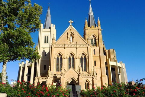 Perth Scavenger Hunt: Perched On A Swan - Accommodation ACT 1