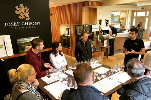 Tamar Valley Wine And Gin Tour With Lunch - Accommodation ACT 0